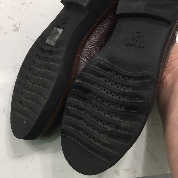 GEOX burgundy brogues. Worn once. EUC. - Picture 4 of 6